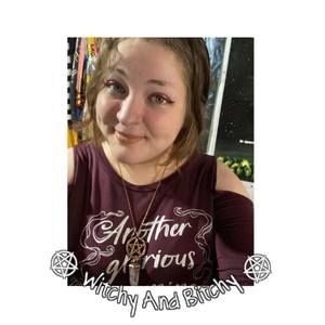 Meet your Posher, Nadia